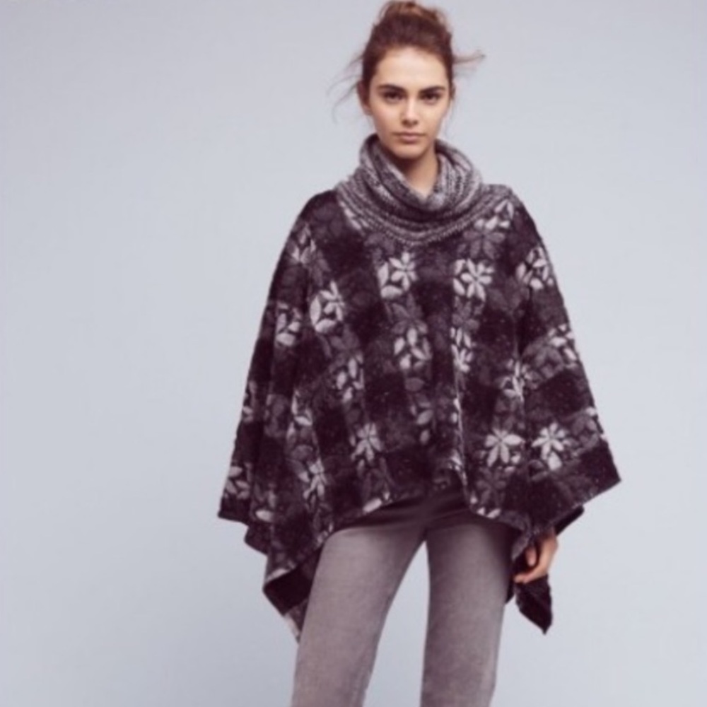 NWOT Anthropologie Wintertide Reversible Poncho